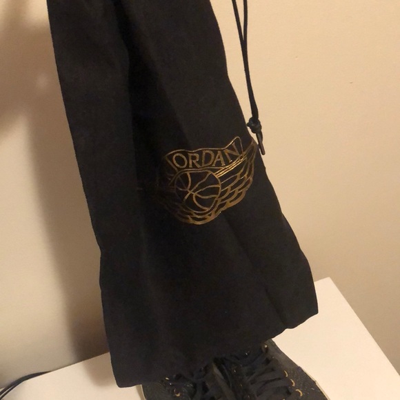 10.5 Air Jordan 1 Pinnacle - Picture 4 of 5